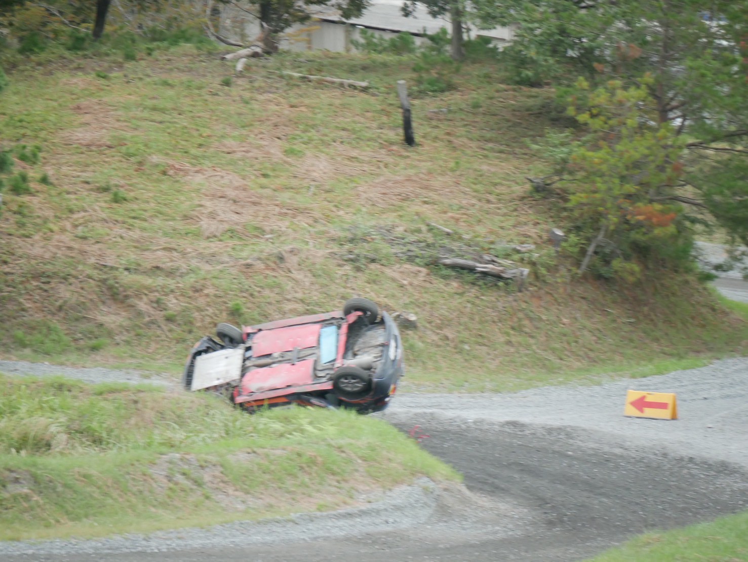 パーツ譲ってください - অনুসন্ধান / X