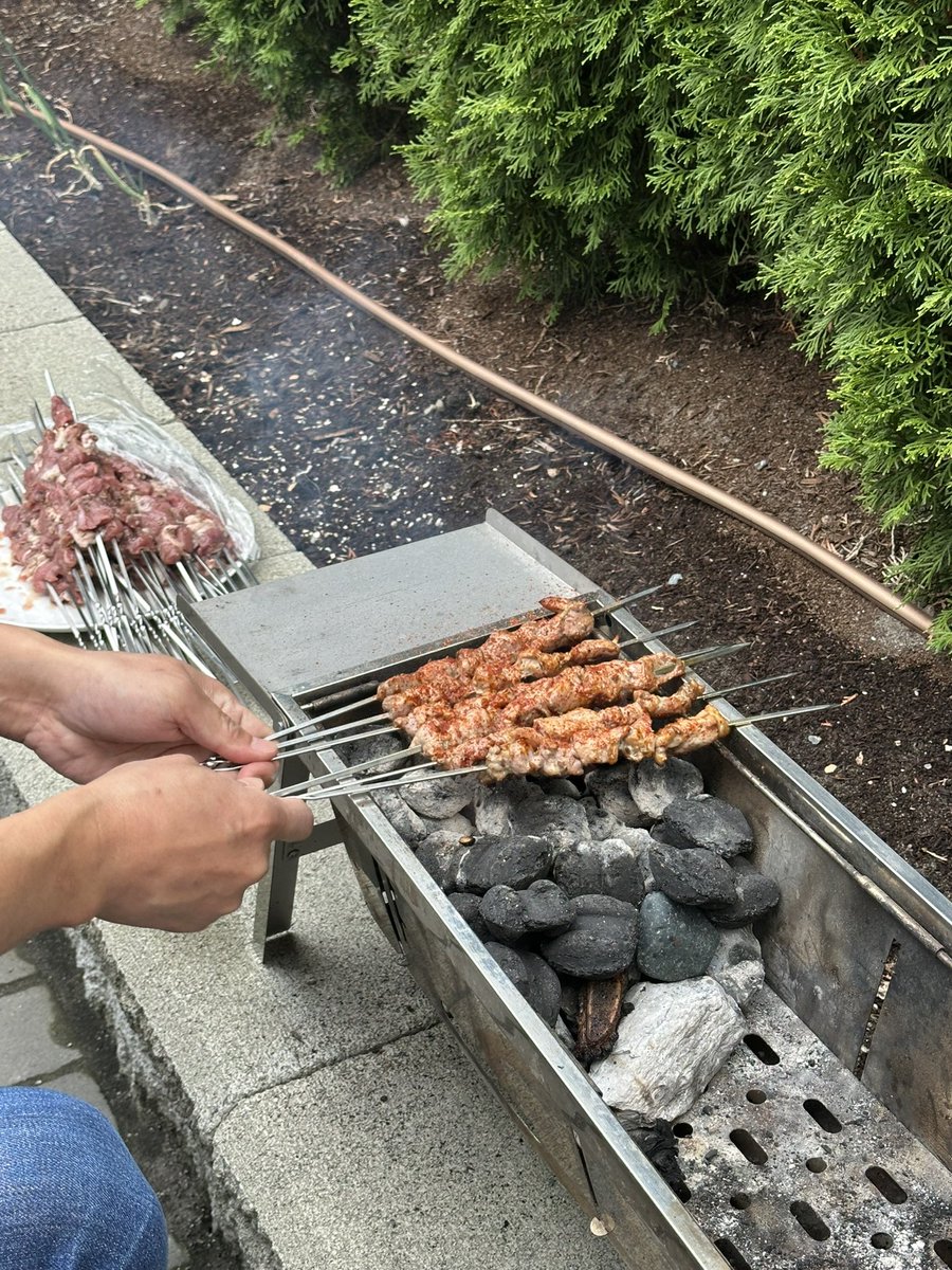 digimortal3's tweet image. Family day!