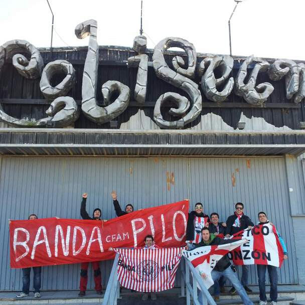 🎶No se que tiene nuestro <a href="/AtcoMonzon/">Atlético Monzón Alumbra</a> que tiene loca a esta hinchada🎶será que quiere volver a ser campeón y celebrar con la Banda 🎶🙌💪🇵🇱🇲🇨 #AdelanteRojiblancosAGanar #AupaAtleti #VamosMonzòn #siempreDetrasDeTi