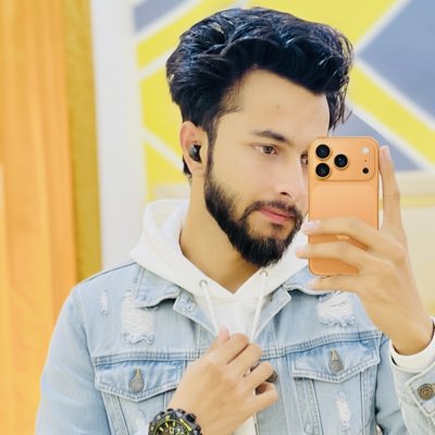 put2k19's tweet photo. #NewProfilePic https://t.co/Wyf3W1Vvnz