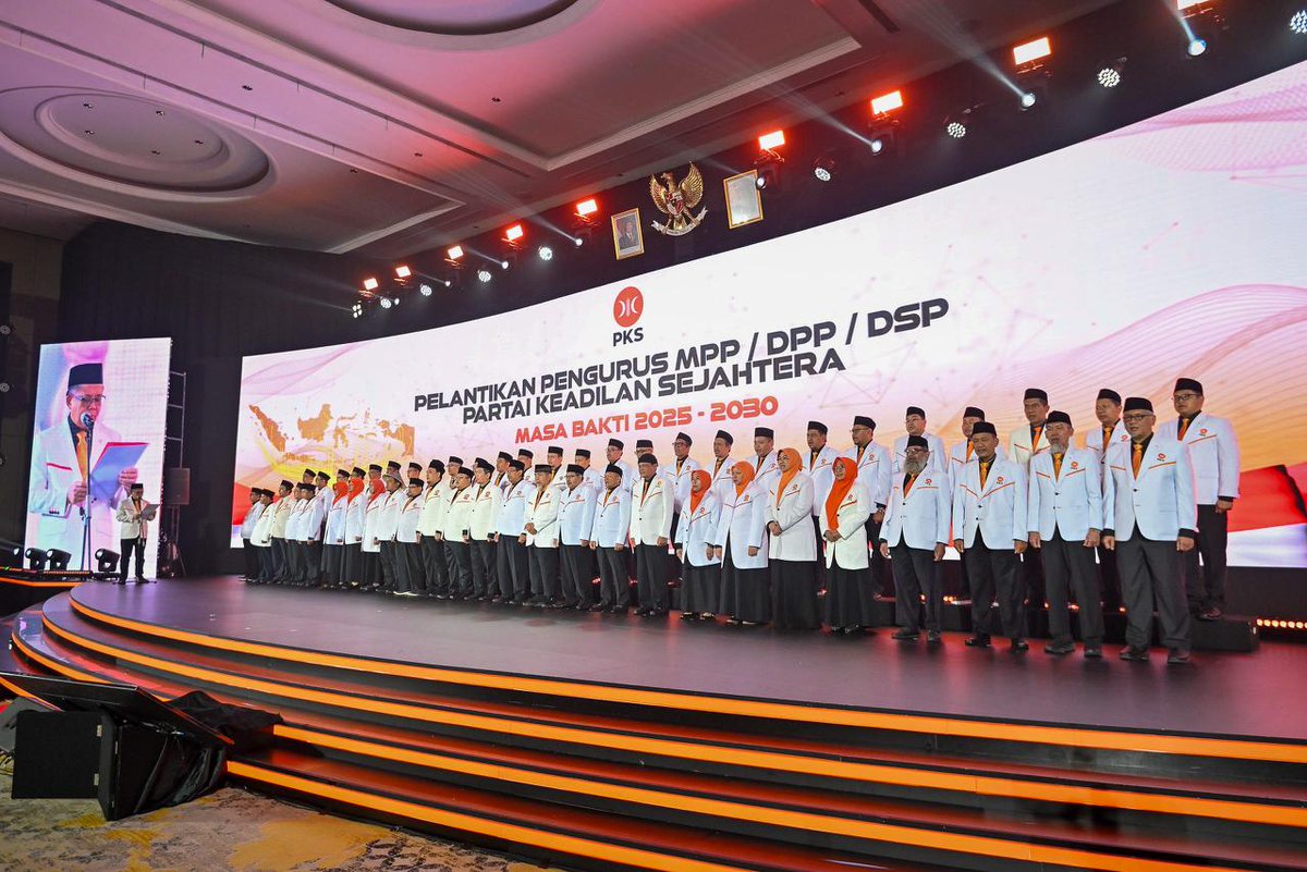 PKSejahtera's tweet image. Musyawarah Nasional VI Partai Keadilan Sejahtera 

Kokoh Bersama Majukan Indonesia 
#MunasPKS