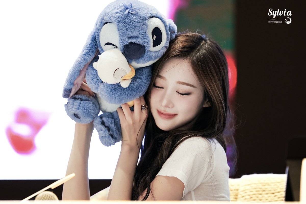 Forevergi1005's tweet image. 250927

#aespa #æspa #에스파 

#GISELLE #지젤 #ジゼル