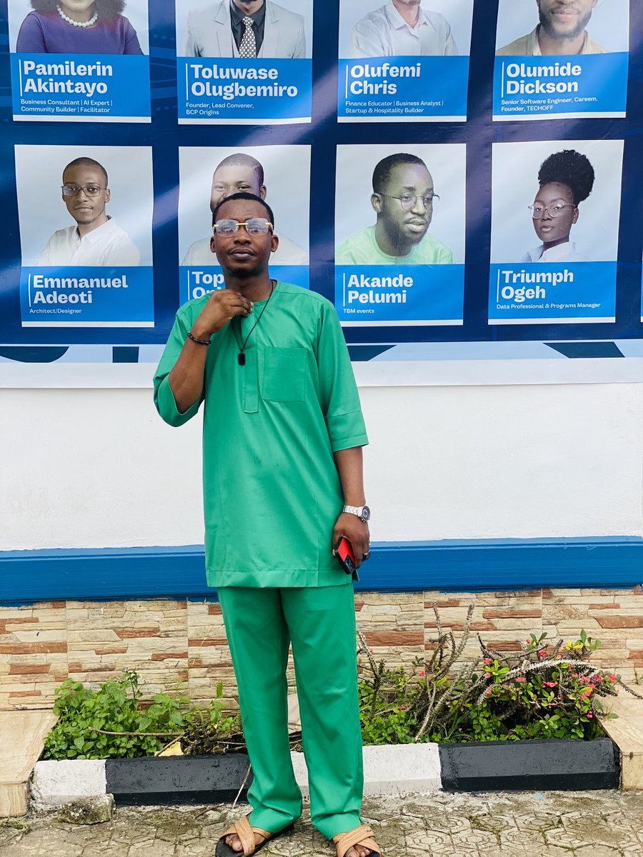 EmmahDev's tweet photo. @TechnicalBben Name is Ayodeji Emmanuel 
A frontend developer,Non-code CMS dev, Web3 content Writer

Lets build together. Inbox is open https://t.co/GDD1GwadTR