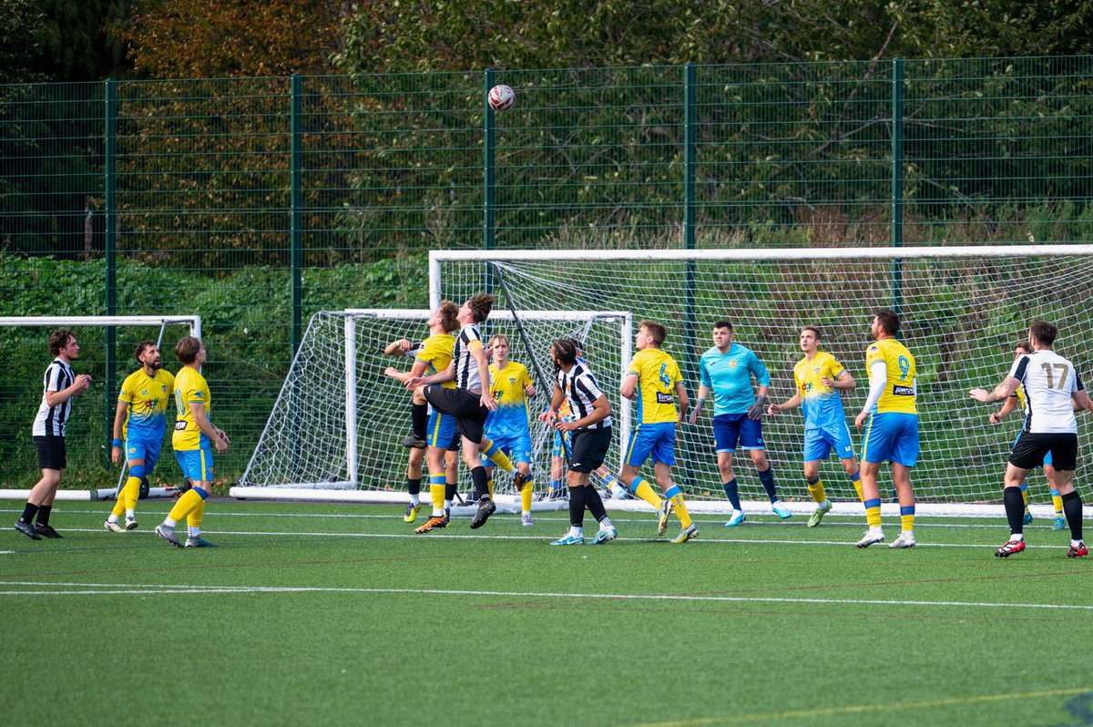 Hayling United FC tweet media