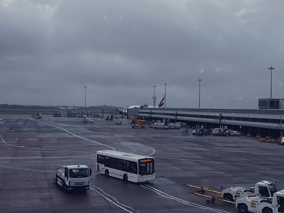 corinmain's tweet photo. Sunday again 🛫 https://t.co/QCXsLnNcYF