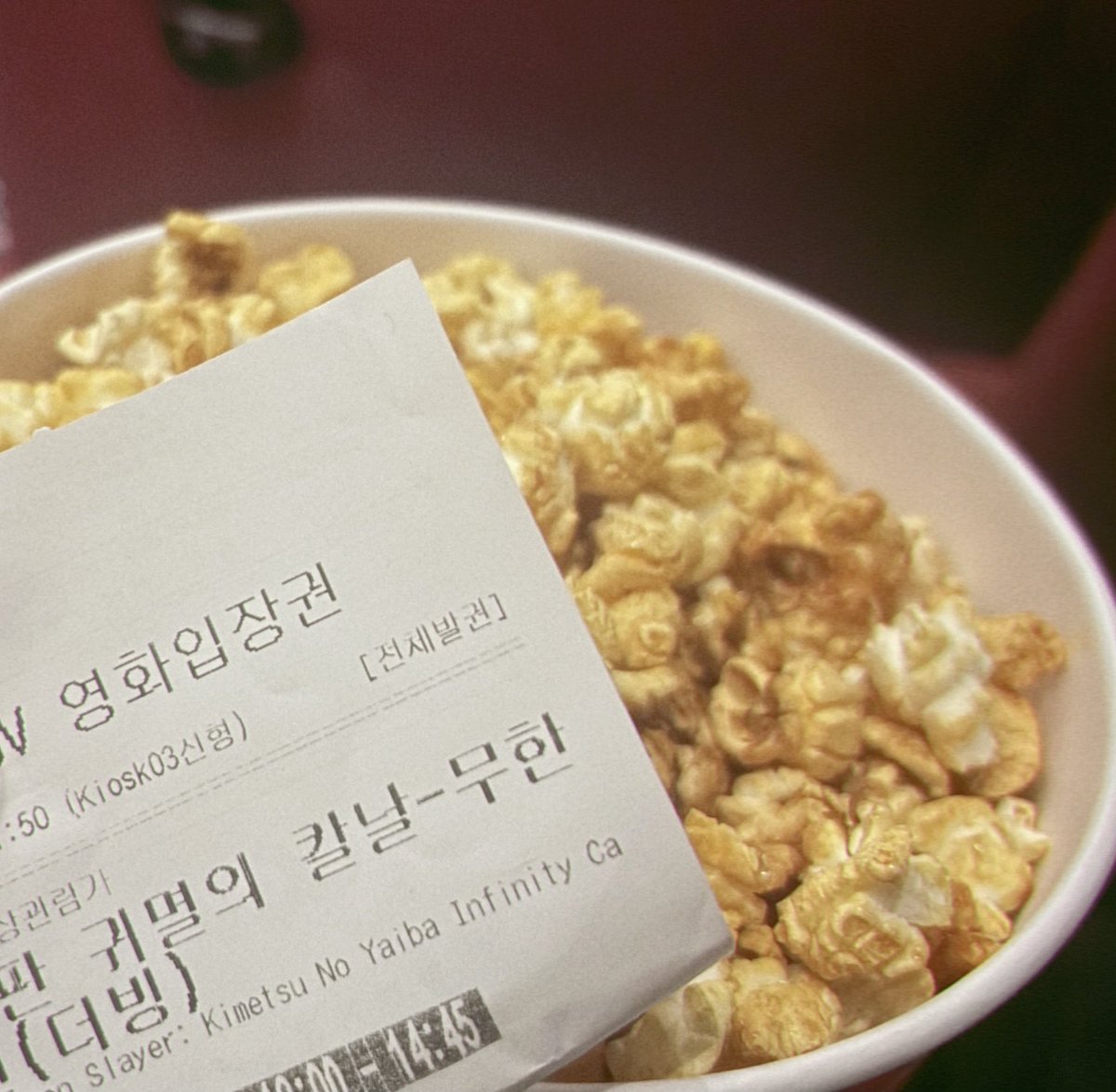 🎬 극장판 『귀멸의 칼날: 무한성편』 더빙판!
이번 작품에서 「키리야」 역을 맡았습니다!
많은 관심과 응원 부탁드립니다! 

감사합니다!🐦‍⬛🖤

#귀칼더빙 #무한성편 #극장판 #키리야 #이주은성우