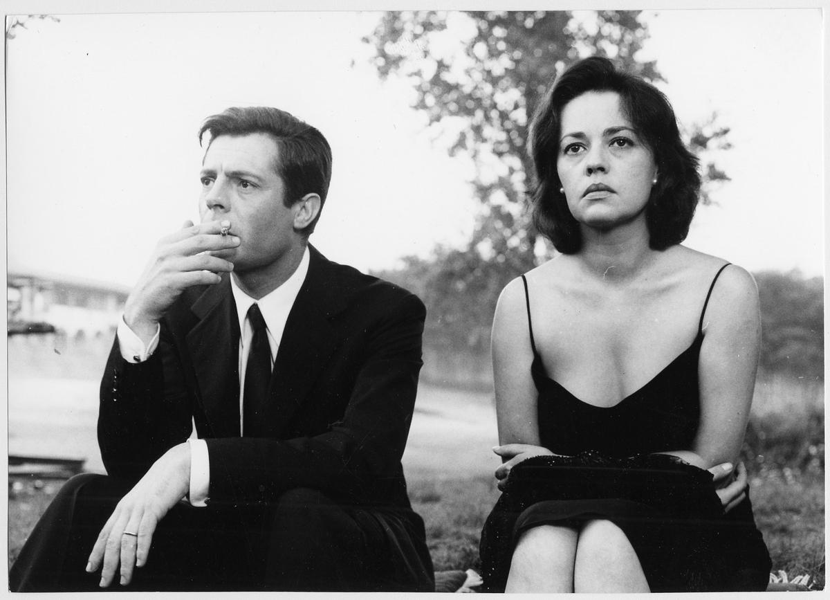 Revizorsb's tweet photo. Marcello Mastroianni est né le 28 septembre 1924 à Fontana Liri (Latium)...La dolce vita, La Nuit, Huit et demi, Casanova, Fellini Roma, La Nuit de Varennes, Une journée particulière... https://t.co/rC4y50Od2G