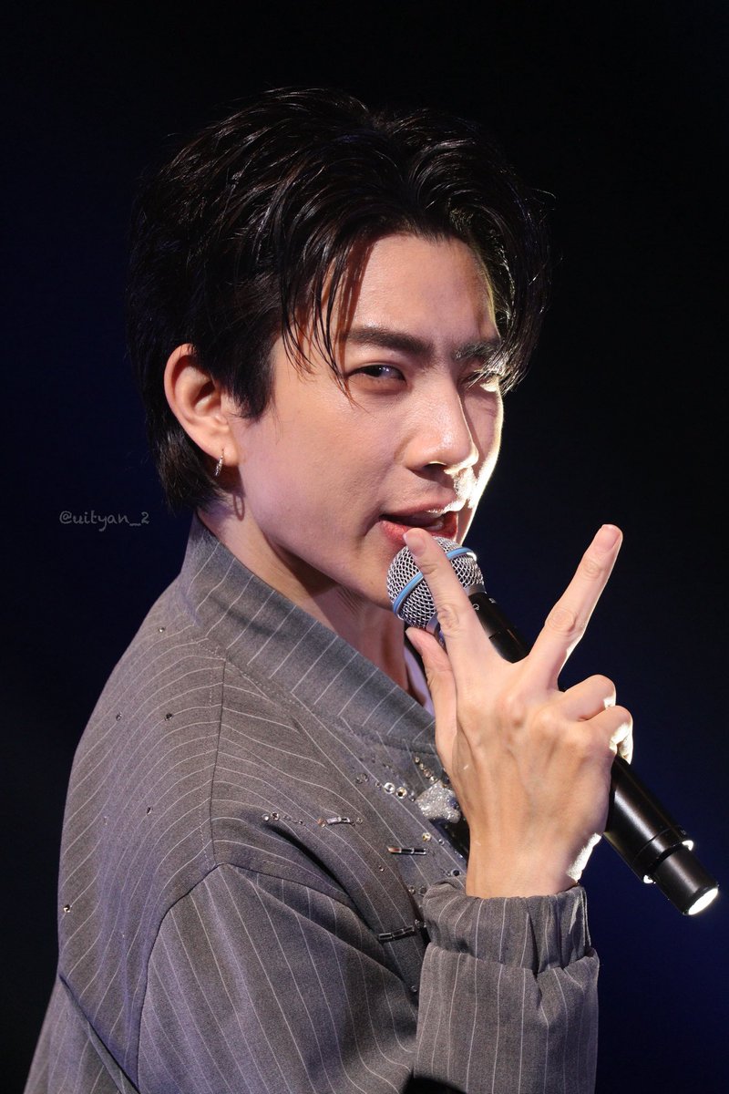 😉✌️💖💚

OFFGUN PEBACA IN JP

#PEBACACONCERTINJAPAN
<a href="/off_tumcial/">Tumcial</a> #OffJumpol #ออฟจุมพล