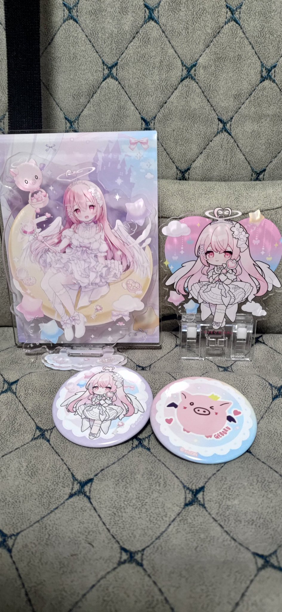 素顔4 うちわ アクスタ みーべー🦋💗 on X: 
