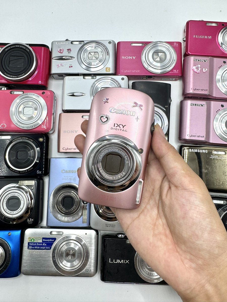 CaramelCameraa's tweet image. กล้องดิจิตอล ราคาน่ารักม้ากก มู้ดดีทุกตัวว
  ◡̈ ⑅  🤏🏻  ♡̷   

รี+ปัก= ส่งฟรี✅

ลงวันที่ 29 เวลา 20.00 น.
ไม่อยากพลาดปักรอได้เลยย 🖐🏻 ꒱ ✿ 📮 ♡ 

#กล้องดิจิตอลเก่า #กล้องดิจิตอลมือสอง #ส่งต่อกล้องดิจิตอล #กล้องดิจิตอล #กล้องมือสอง #ส่งต่อกล้องดิจิตอล