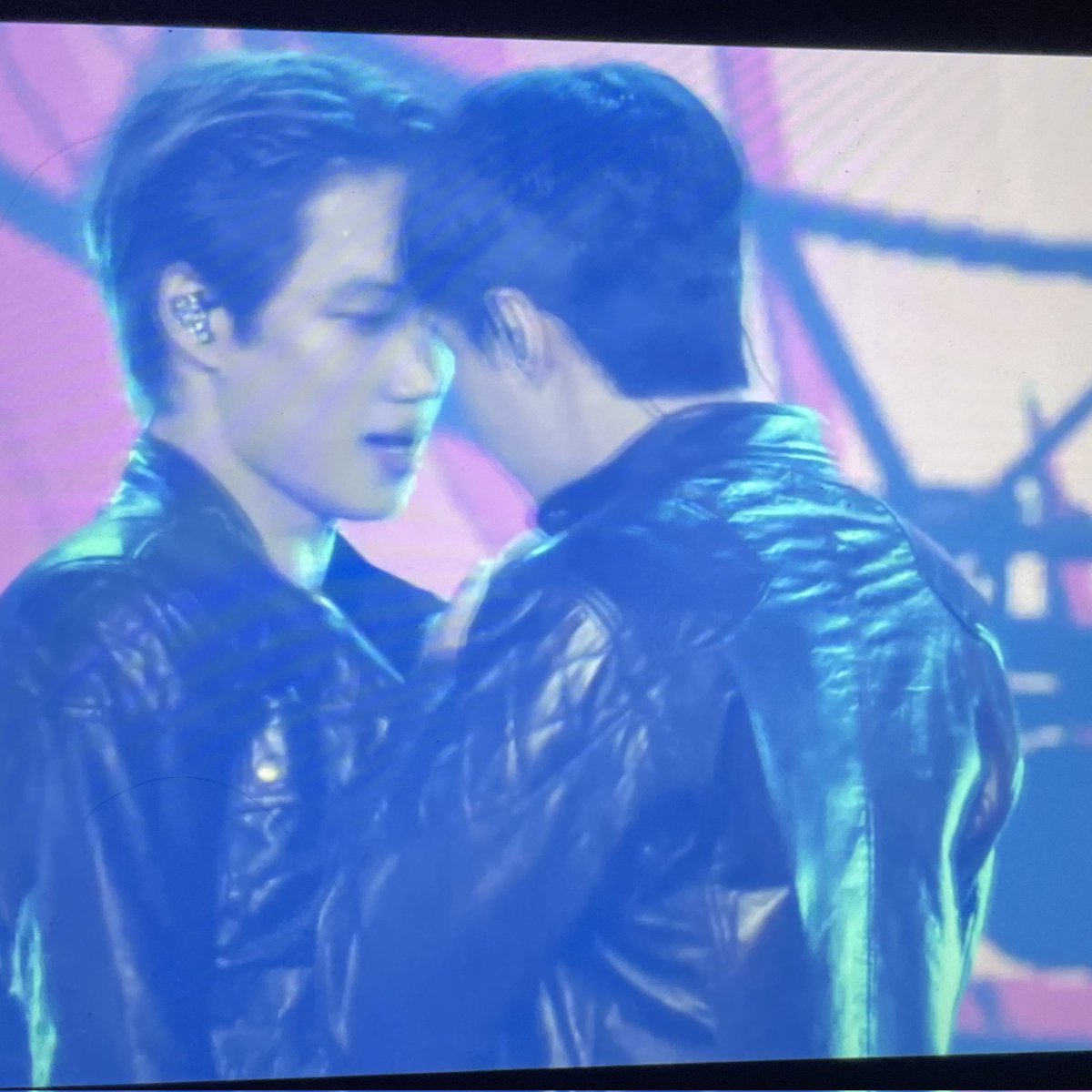 imssora's tweet image. SAHNEDE PORNO DÖNÜYO HOCAM