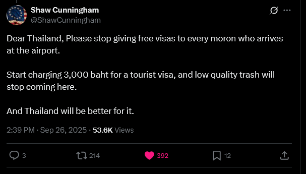 NoisOot's tweet image. ต่างชาติเขาว่าไว้...ถ้าจ่ายตังค์เข้าประเทศคงไม่เกิดเหตุแบบนี้...