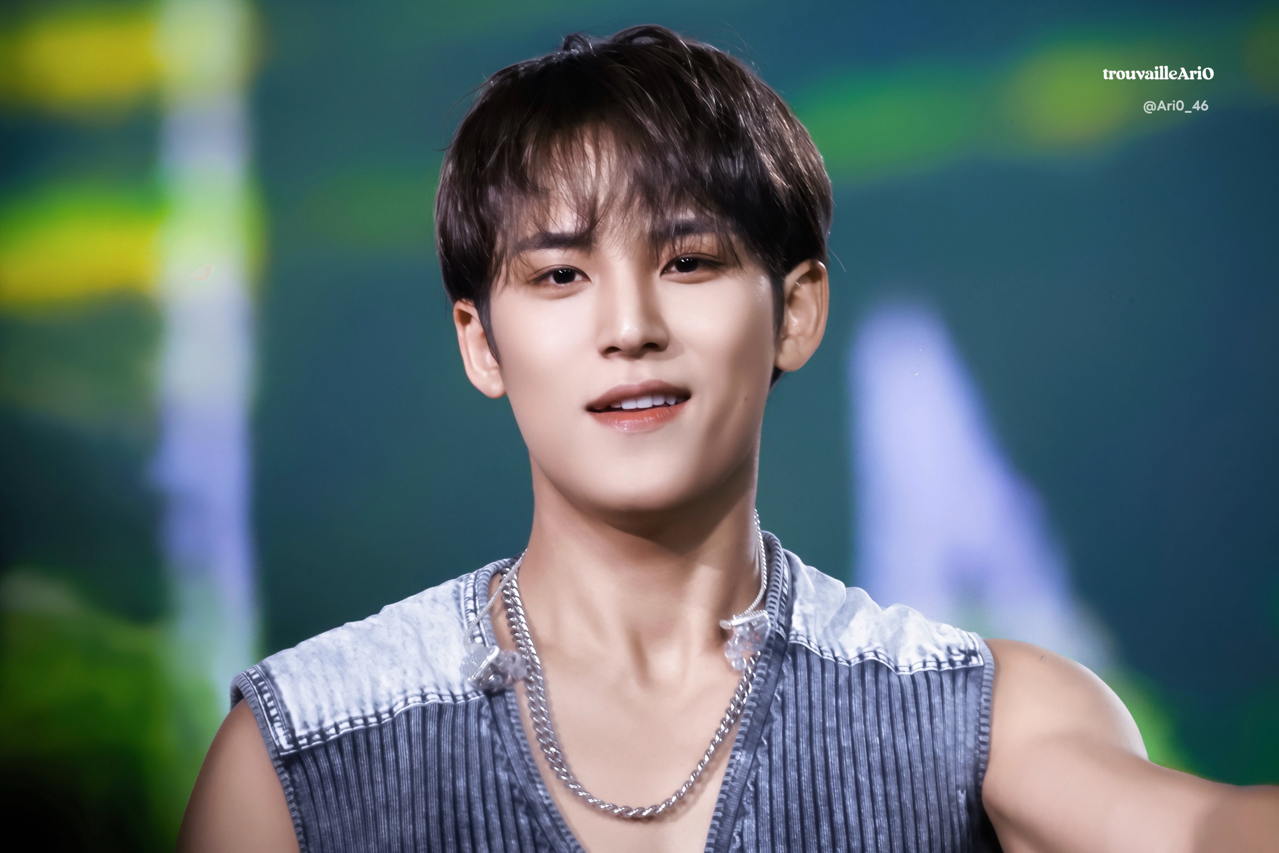 ミンギュ　winter SEVENTEEN ミンギュ、雪を鼻に乗せてキュートなポーズも！夢幻的な冬の