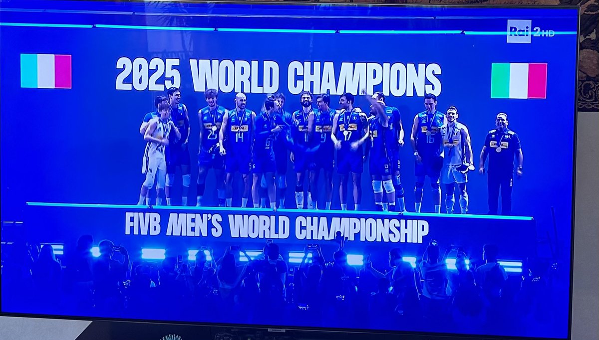 Complimenti Italia 👏🏻👏🏻👏🏻
Tebrikler İtalya 👏🏻👏🏻👏🏻
🏐🏐🏐