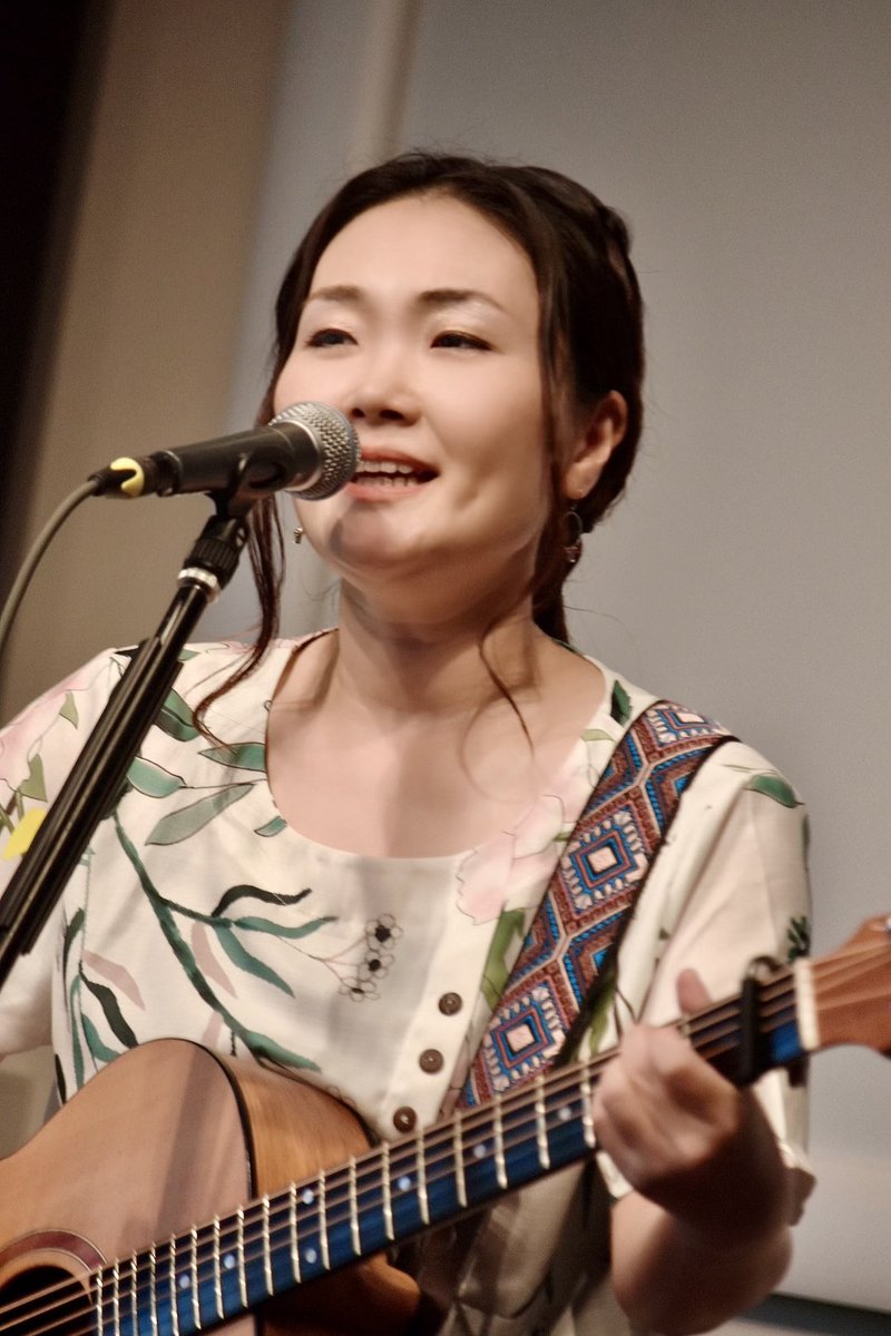 tk90510731384's tweet photo. 2025.9.28 玉泉山 安国院 with 橘Galleryにて、達見恵さんステージ②
#達見恵
#Misky
#SEAEXPRESS
#ポップンミュージック
#いちかわミュージック・パーク　　
#IMP
#市川市 https://t.co/jfoIOJk3di