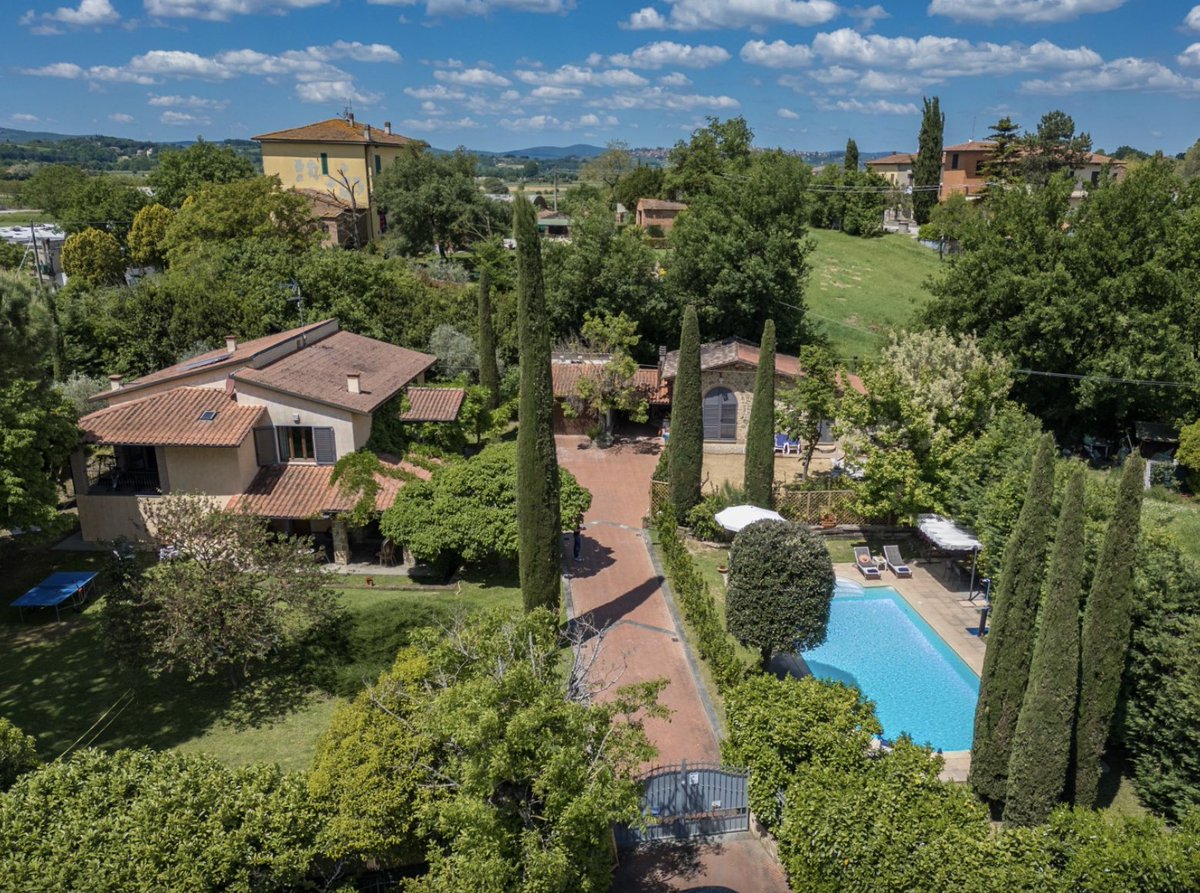 AppartDesign's tweet photo. Tuscany, Italy https://t.co/IMgxtbMYMm