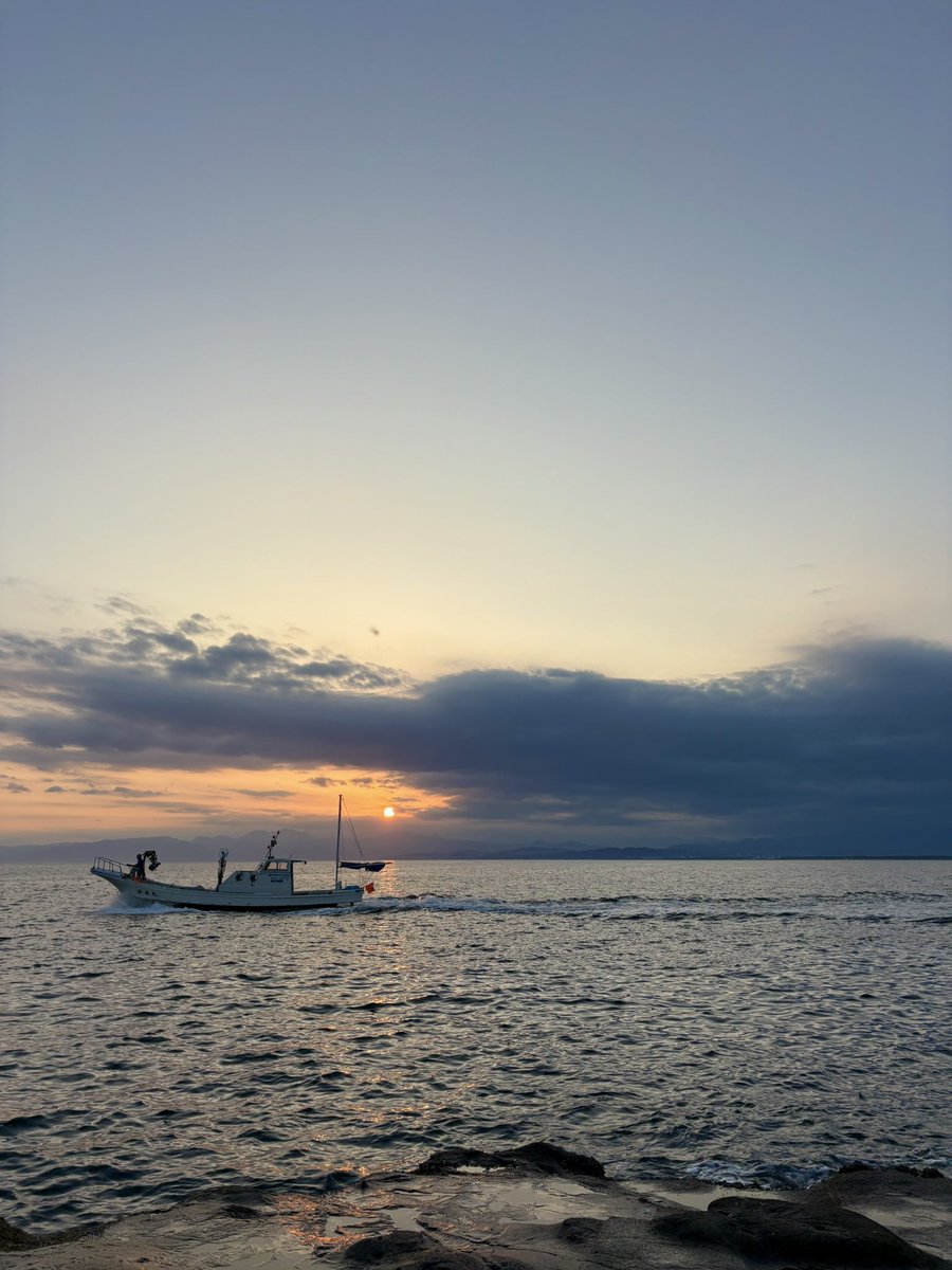 📍江ノ島
久しぶりに海感じられて、綺麗な夕陽も見れて嬉しかった〜

#日常垢