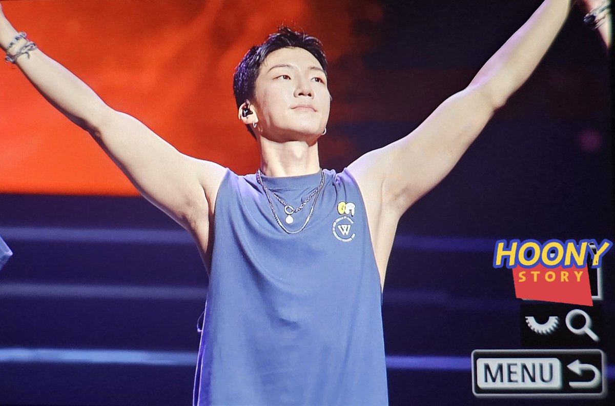 250928 KOBE
좋았다💙
#IN_OUR_CIRCLE_JAPAN
#이승훈 #HOONY #위너 #WINNER <a href="/official_hoony_/">official_hoony_</a>