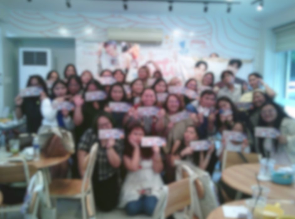 withlove0723's tweet photo. 🎞️📀 𝐓𝐇𝐀𝐍𝐊 𝐘𝐎𝐔!

that concludes the opening of our little vintage shop! we are extremely grateful to everyone who participated and joined us in our little event! see you next time, verdi buddies! 🤍🤎

#RECORD_0723CSE #FOR찬버_WITHLOVE https://t.co/cCCJkgHgma