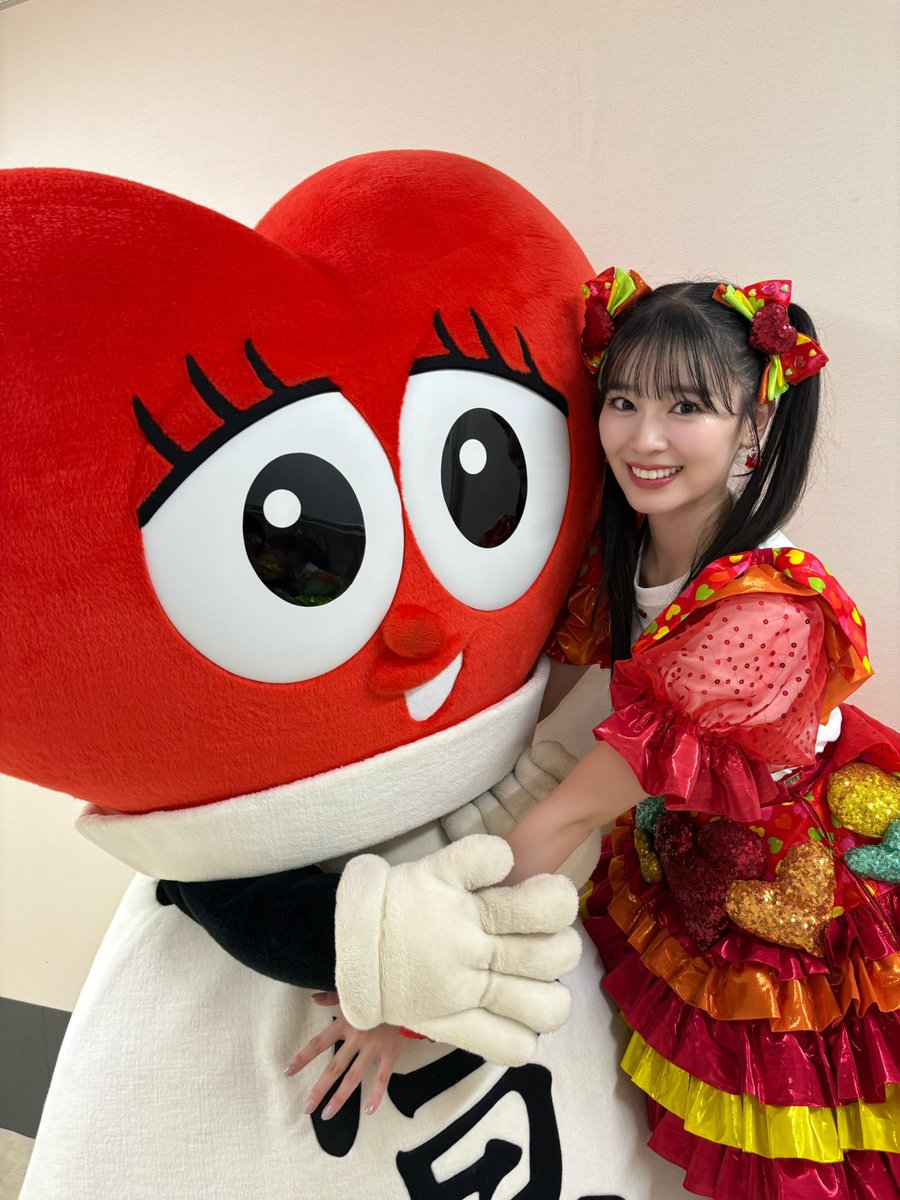 ツアーファイナルありがとうございました！🫶🏻🫶🏻
とにかく楽しかった！でも、素敵な景色を見てツアーも終わっちゃうのか、、この曲の流れも立ち位置も最後か、、って思うと寂しくなっちゃった🥹
幸せで楽しかったから、寂しんだよなぁ、、！大切な思い出としてしまっておきます。❤️