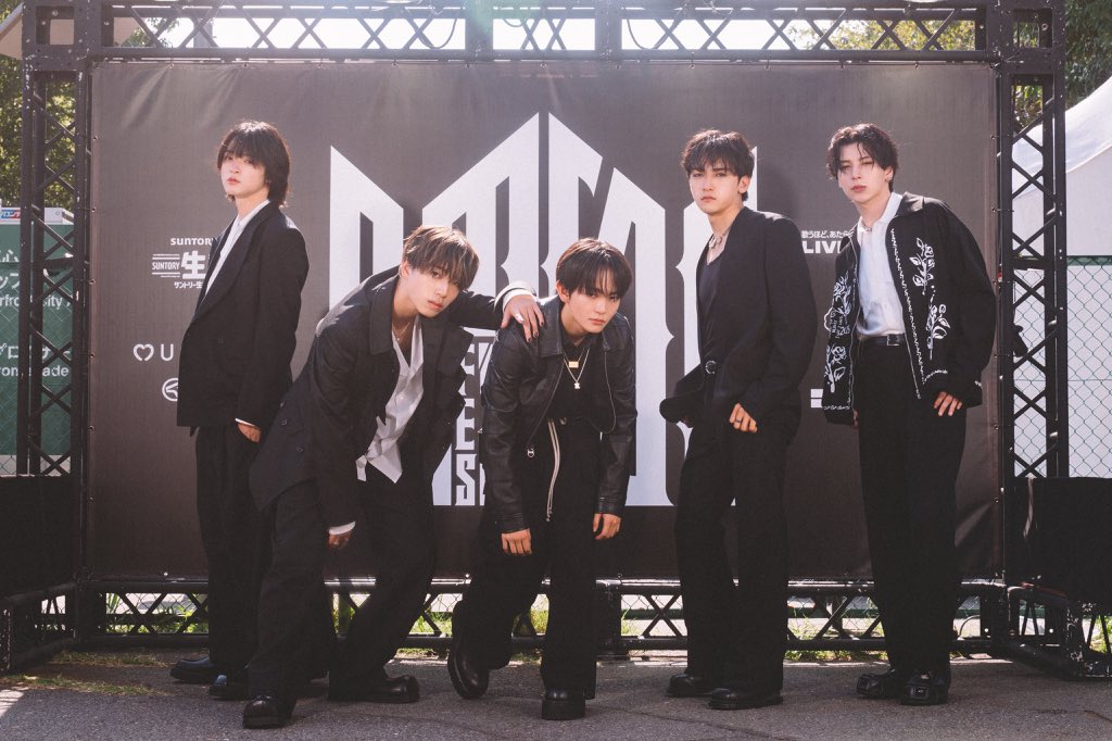 sg_adarui's tweet photo. かっこいい〜😭😭
わたしもいつBMSGフェスに行けるんだろうか､､､
#STARGLOW 
#BMSGフェス25 https://t.co/Ca2wua71Me