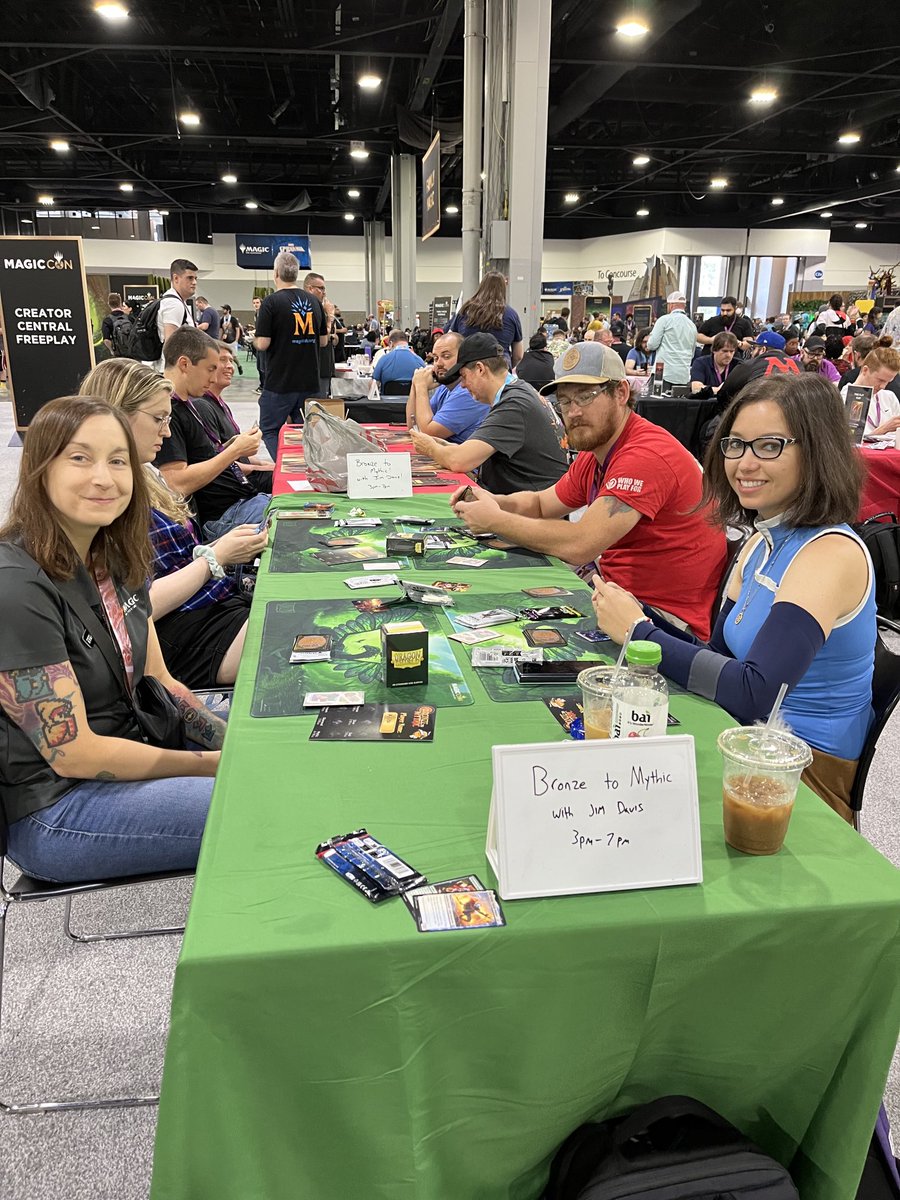 Jim Davis tweet media