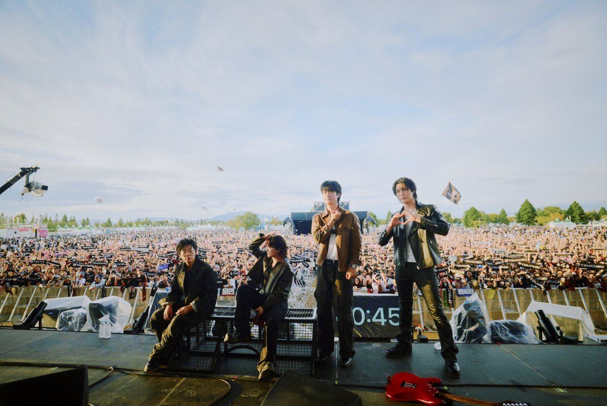 band_touched's tweet photo. 𝟮𝟬𝟮𝟱. 𝟬𝟵. 𝟮𝟴
𝟮𝟬𝟮𝟱 𝗕𝘂𝘀𝗮𝗻 𝗜𝗻𝘁𝗲𝗿𝗻𝗮𝘁𝗶𝗼𝗻𝗮𝗹 𝗥𝗼𝗰𝗸 𝗙𝗲𝘀𝘁𝗶𝘃𝗮𝗹
<𝗦𝗘𝗧𝗟𝗜𝗦𝗧>
1. Get Back
2. 불시
3. Last Day
4. 야경
5. Ruby
6. Hi Bully
7. Dynamite
8. Highlight
9. Stand Up!
#터치드 #TOUCHED #부산국제록페스티벌 #BIRF https://t.co/GqbppQwUX1
