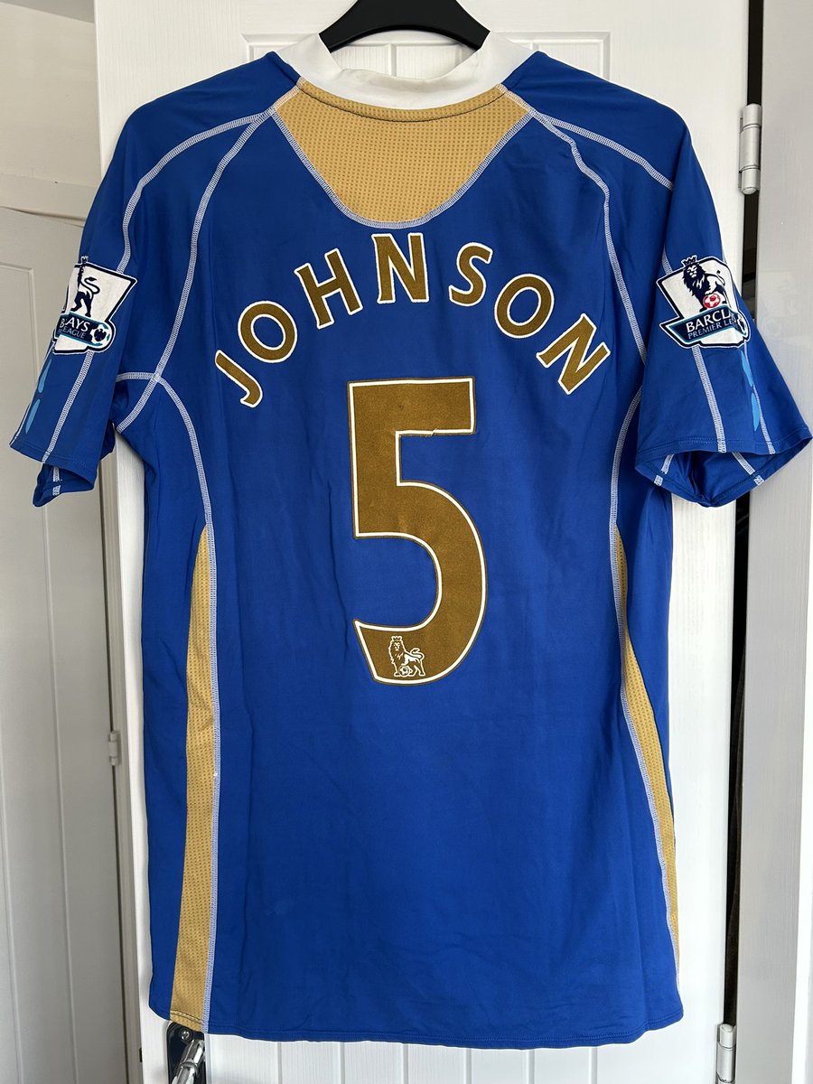 pompeyrick's tweet photo. Portsmouth Match worn/prepared shirt 2007-08. Glen Johnson. https://t.co/QaKWgeM2ZN