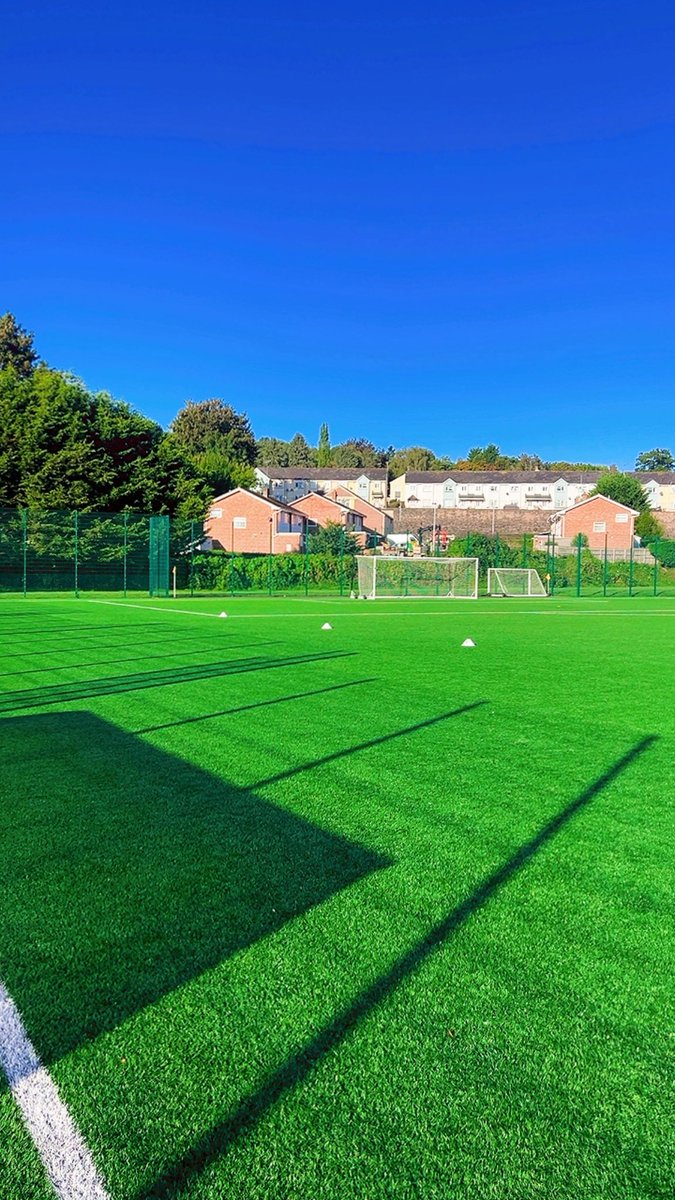 stevescutchings's tweet photo. As Head of Facilities at @ExeterCollege one of my favourite jobs is getting out and about checking on our campuses &amp; the facilities. Friday morning visit was down at Exwick Sports Hub⚽️
#estates
#sports
#faciltymanagement
#sportsfaculty https://t.co/AbQG9ijfvw
