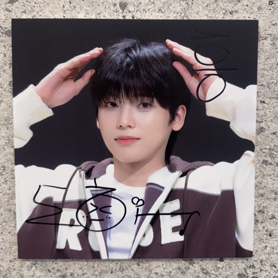 동그리의 생일을 짱짱 축하합니다~♡
제 픽은 흥 받은 이 사진이요 ㅜㅡㅜ

#love_unending #러브언엔딩 
#찰칵_돠 #돠_둘_셋_찰칵