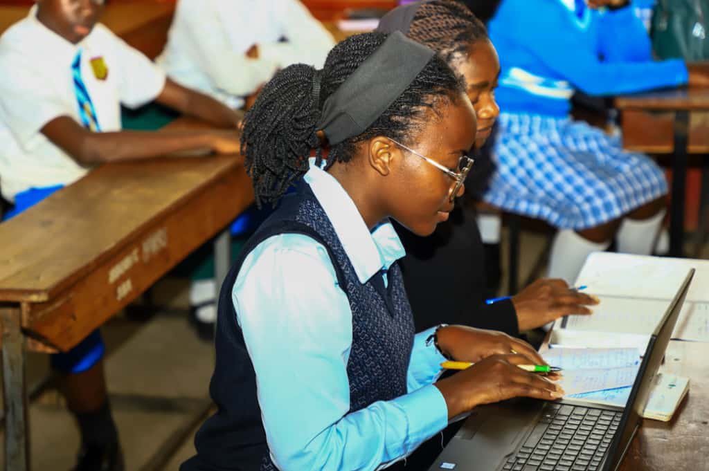 The silent intensity of the judges’ eyes reflects the seriousness of the contest — each debater weighed not just by words, but by conviction. #ESIPUBLICATIONS