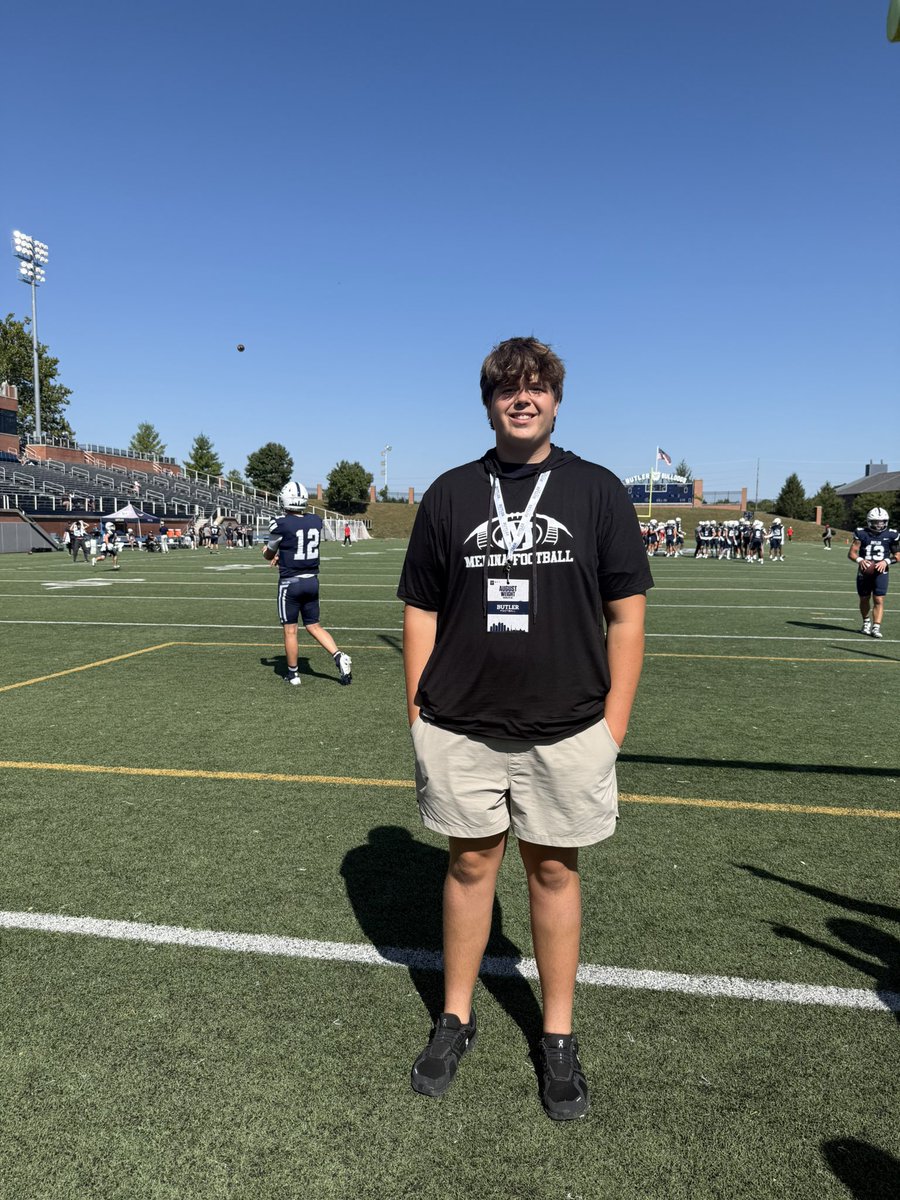 WeightAugust's tweet photo. Thank you @ButlerUFootball and @LukeShivelyBU for having me for a great game day visit. Great win! This is a special campus! @coachklynch @CoachJohnson64 @CoachBelfiori @CoachJConnolly @JoeCheshire @PrestonnnG99 @JaredLuginbill @TomLoy247 @DaleRodick @TheCoachHolman https://t.co/nqlFINILmh