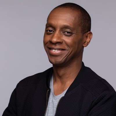 PaulrZongo's tweet photo. @Claudy_Siar Les Jours passent et je me rends compte que ce Monsieur est un véritable déséquilibré, populiste et psychopathe. https://t.co/YzaSTKbBfw