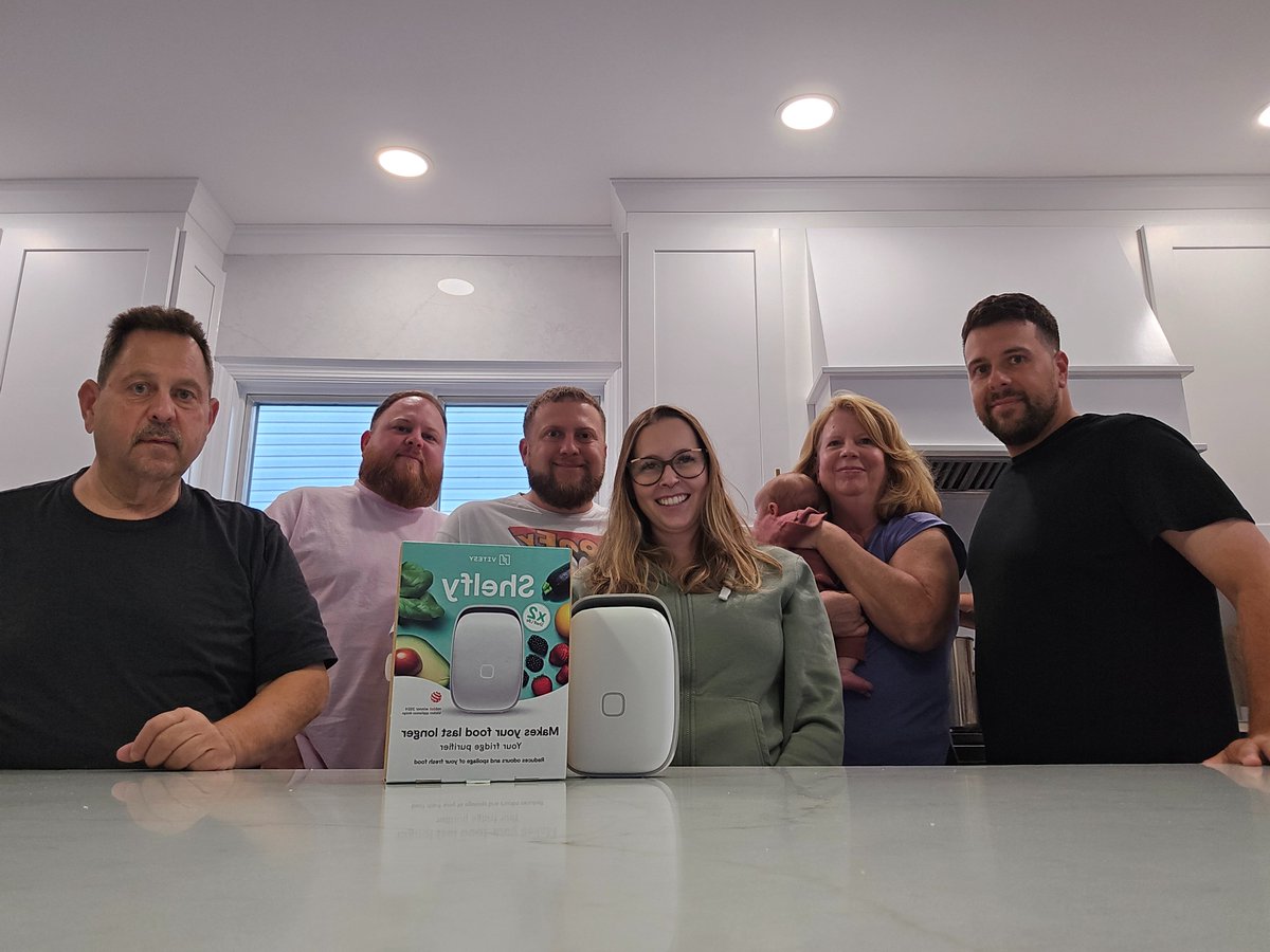 BenedictColombo's tweet photo. Thanks to Tryazon and Vitesy for allowing me to host a Shelfy - Fall Into Freshness Party. Shelfy is the smart refrigerator device that helps you stay on top of your food and help s reduce food waste, making your kitchen smarter and your life easier! #ShelfyParty #Tryazon https://t.co/kKRE4Q1xBE