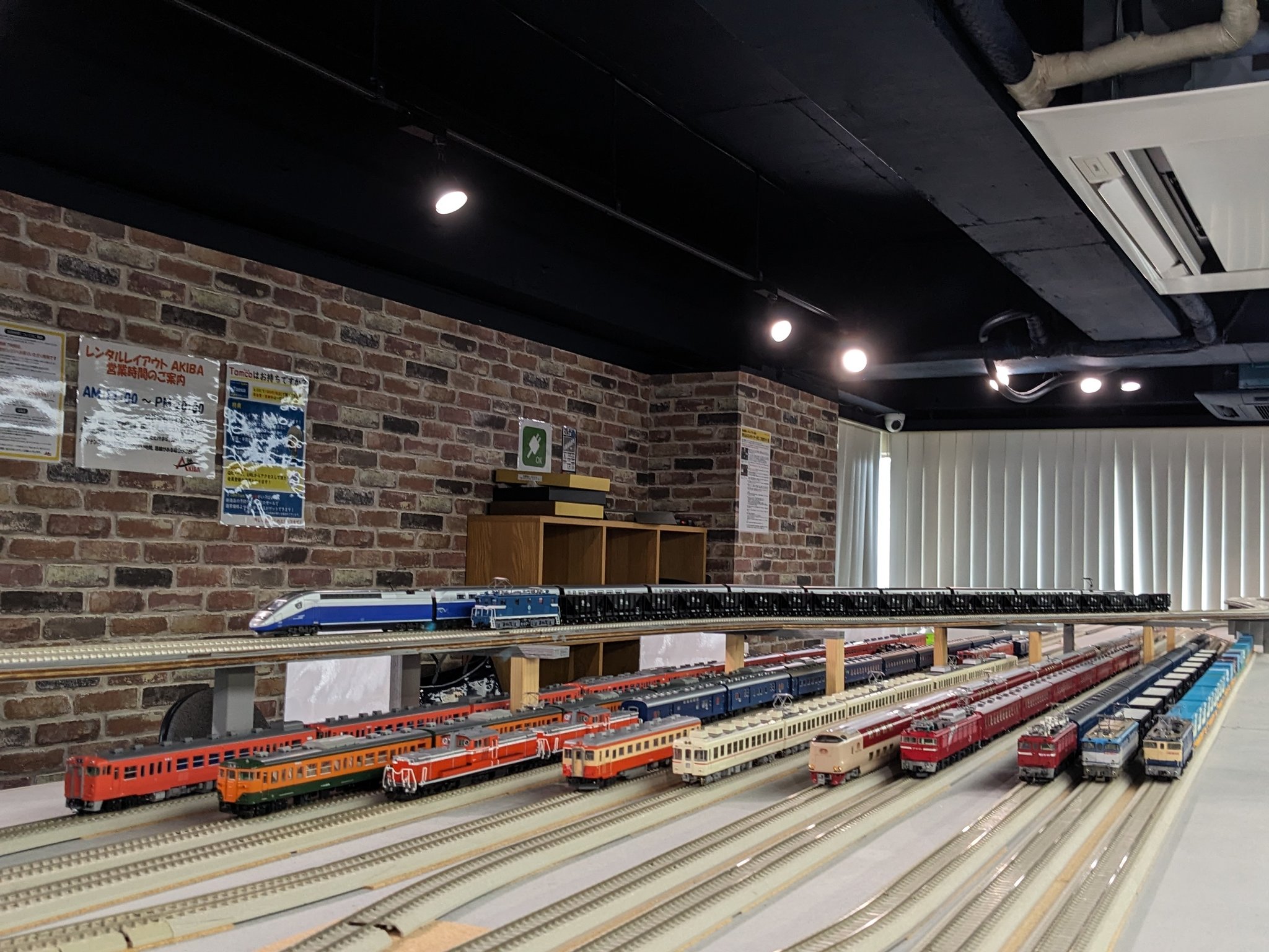 ホイホイ倉庫 西 factory (@KDbV2ogSfZI1imn) / X