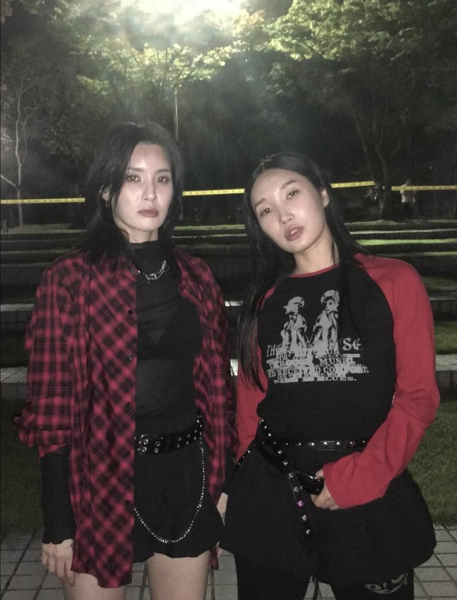 Swfs_G9's tweet photo. Byeeee ✨😀 this is my last day on earth.

#MONIKA #모니카 #LIPJ #립제이 #PROWDMON #프라우드먼 #SWF #WSWF https://t.co/9rROWFrOWB