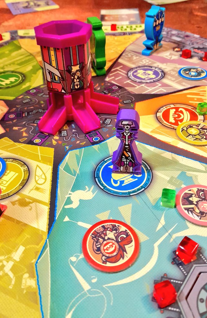 Empezamos con Champions of Midgard a 5 con todas las expas, muy bueno, colocación de trabajadores y batallas por todos lados. Cerramos con El Bucle, cooperativo muy divertido y difícil de ganar. <a href="/pablo_cazorla/">Pablo Cazorla</a> #juegosdemesa #boardgames #bggplay