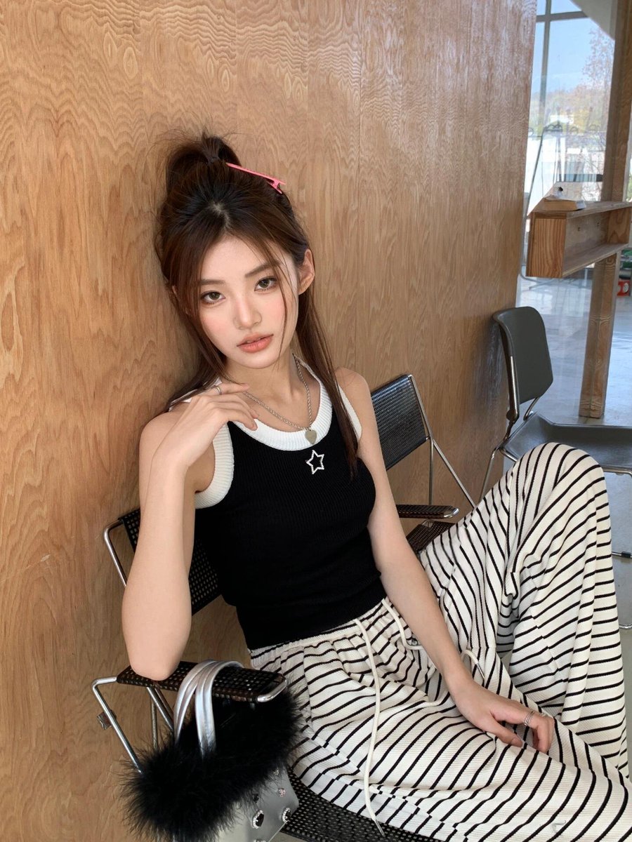 violattce's tweet image. ㅤㅤㅤㅤㅤㅤㅤ
ㅤㅤㅤㅤㅤㅤㅤㅤㅤㅤㅤㅤㅤ
ㅤㅤㅤㅤㅤ🖤⋆౨ৎ˚⟡˖ 🐰 ㅤㅤㅤㅤㅤ
ㅤㅤㅤㅤㅤㅤㅤㅤㅤㅤㅤㅤ
ㅤㅤㅤㅤㅤㅤㅤ