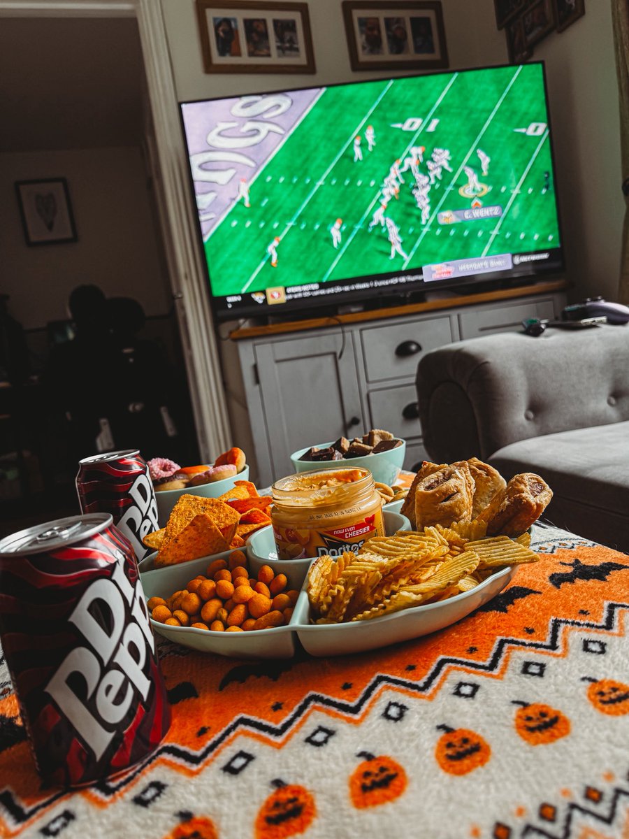 Karndiru 🌿 tweet media