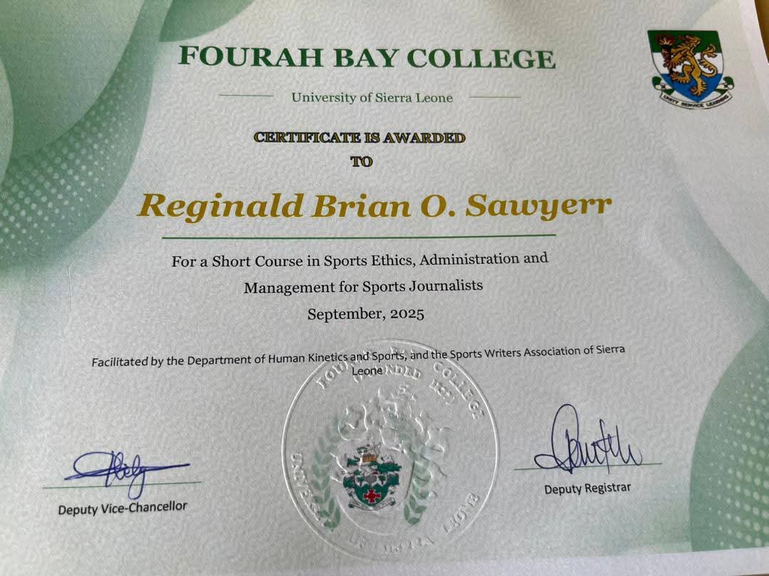 SWASAL_SL's tweet photo. As part of our capacity building drive, @SWASAL_SL &amp; the Department of Human Kinetics and Sports #FourahBayCollege, #UniversityofSierraLeone have certified 12 journalists after successful completion of a two-week intensive course in #SportsEthics, #Administration, &amp; #Management https://t.co/mbAZV3w76U