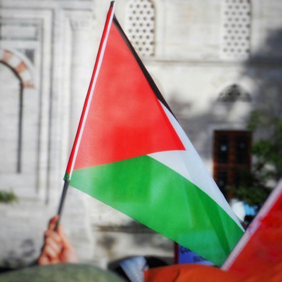 48 futbolcu, İsrail'in resmi müsabakalardan çekilmesi için imza verdi.

🇫🇷 Paul Pogba
🇲🇦 Hakim Ziyech
🇲🇦 Ilias Chair
🇳🇱 Anwar El Ghazi
🇲🇱 Cheick Doucouré
🇪🇬 Sam Morsy
🏴󠁧󠁢󠁥󠁮󠁧󠁿 Keshi Anderson
🇩🇿 Rayan Kolli 
🇮🇶 Hassan Hamid
🇵🇹 Raheem Conte
🇮🇪 Cyrus Christie
🇬🇲 Saidou Khan
🇬🇭 Akwasi