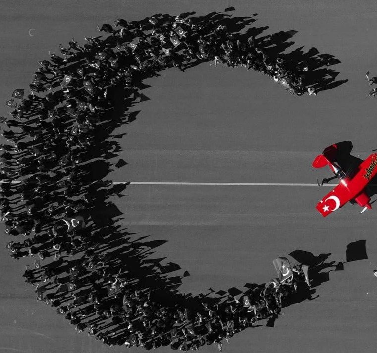 Bir hilal bir de yıldız olsun 🇹🇷🇹🇷🇹🇷