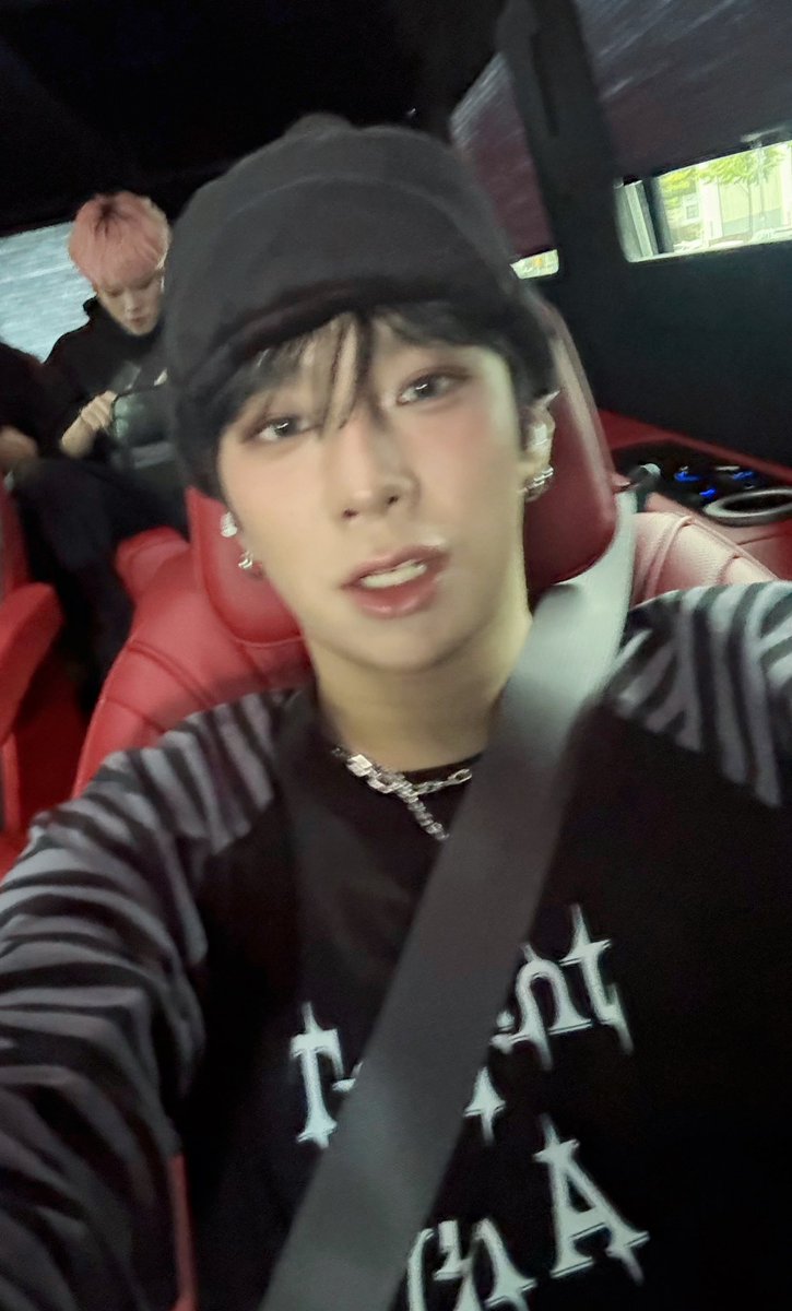 [#강산]
오늘 서산 해미읍성 축제 너무 너무 재밌었습니다!!!! 다들 빨리 또 만나고 싶어용 사랑해여!!!!
#엔카이브 #NCHIVE #NCV
#KANGSAN