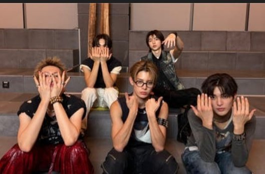 ๐ฑ๐๐๐๐ ๐๐๐๐๐ ๐ท tweet media