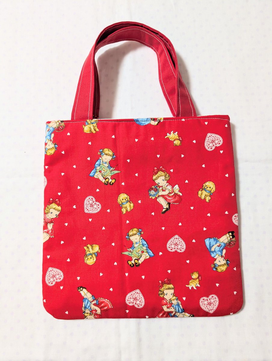 namis_sewing's tweet photo. 新作🍓Margaret&sophie8🍓
にて作成🧵
10月1日9時〜販売開始✨️
🌼マーガレット&ソフィー🌼リボンのキルトバッグRED❤️ #minne
https://t.co/wSD0oHuQMe
https://t.co/FhpUnhF7am
#Handmade🖤*:.*Me-me*.:*🖤
#Margaretアンドsophie
#キルトバッグ
#Quiltgate
#minneにて発売 https://t.co/yQKV532CnU