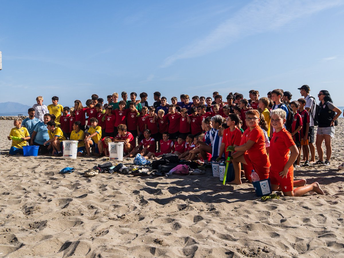 GibraltarFA's tweet photo. Youth from a number of our member clubs were involved in a cleanup at Eastern Beach in collaboration with The Nautilus Project yesterday morning 🏖🚮️

#OneTeam https://t.co/EZrBPNY5cF