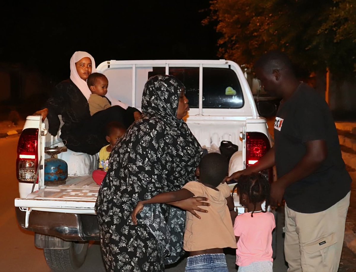 brirmijihed's tweet image. 2/2 these raids intensify ahead of EU deal renewals—militias flexing power to grab their cut for the externalization of Europe’s merciless border regime. Stop funding abuse. Demand accountability.
#EU #Externalization #Refugees