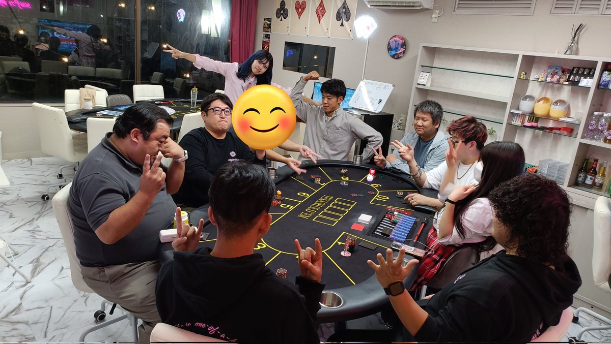 5656Poker's tweet photo. 第9回！5656CUP決勝トーナメント！
レイトレジスト ファイナルテーブルです😆 https://t.co/zPG2hnQ2oW