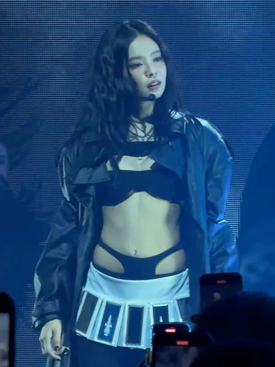 jennie (@jenniepics) on Twitter photo 