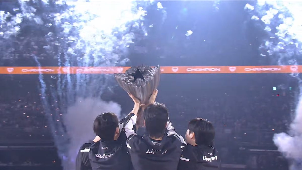 고마워 진짜 너무 잘했어 다들
너무 수고 많았어